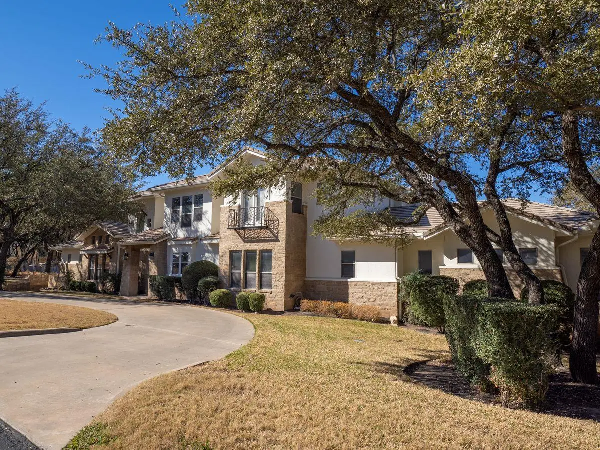 14 Autumn Oaks Dr, The Hills, TX 78738 - #1