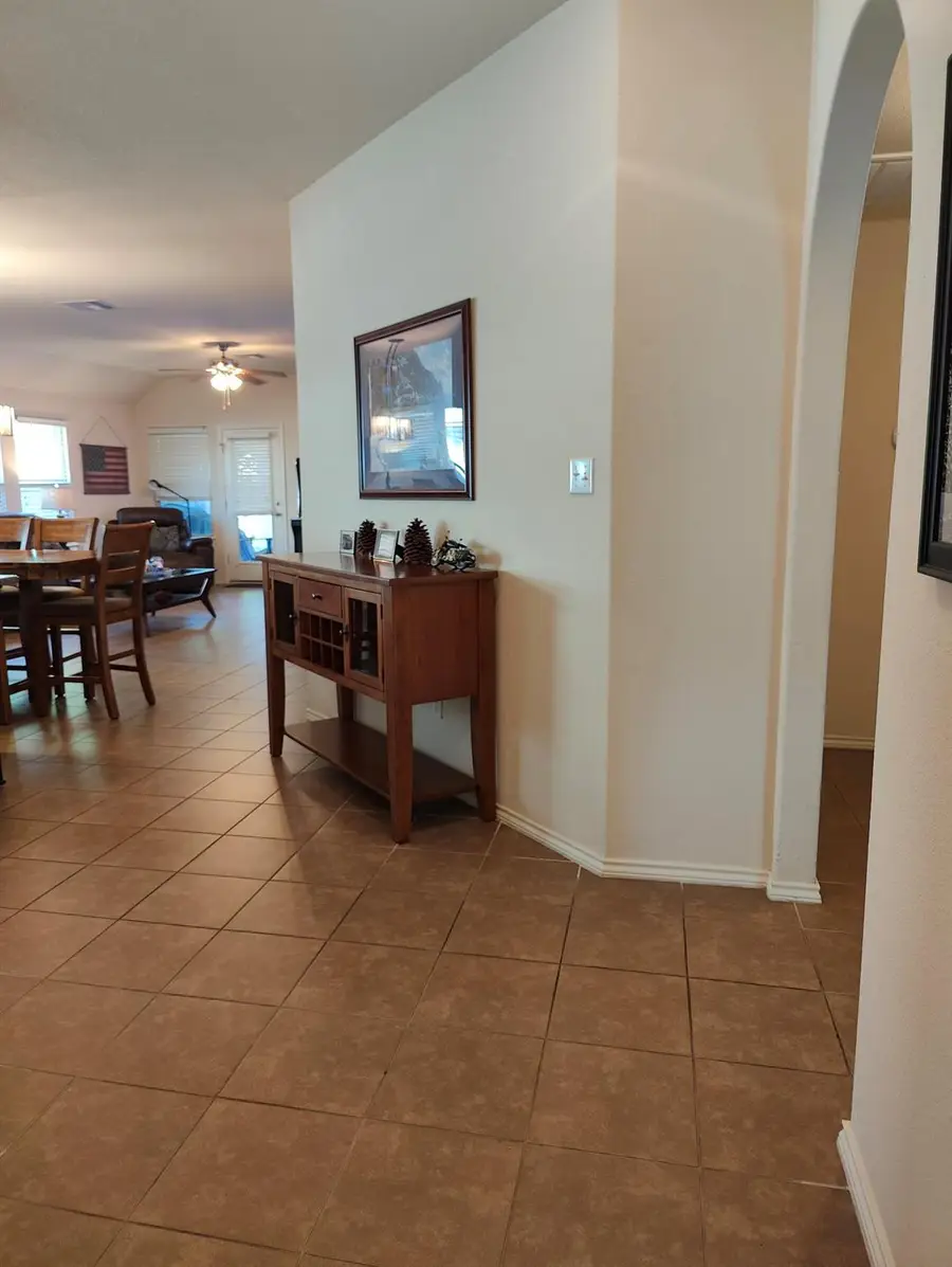 528 S Brook Dr, Leander, TX 78641 - Image #3