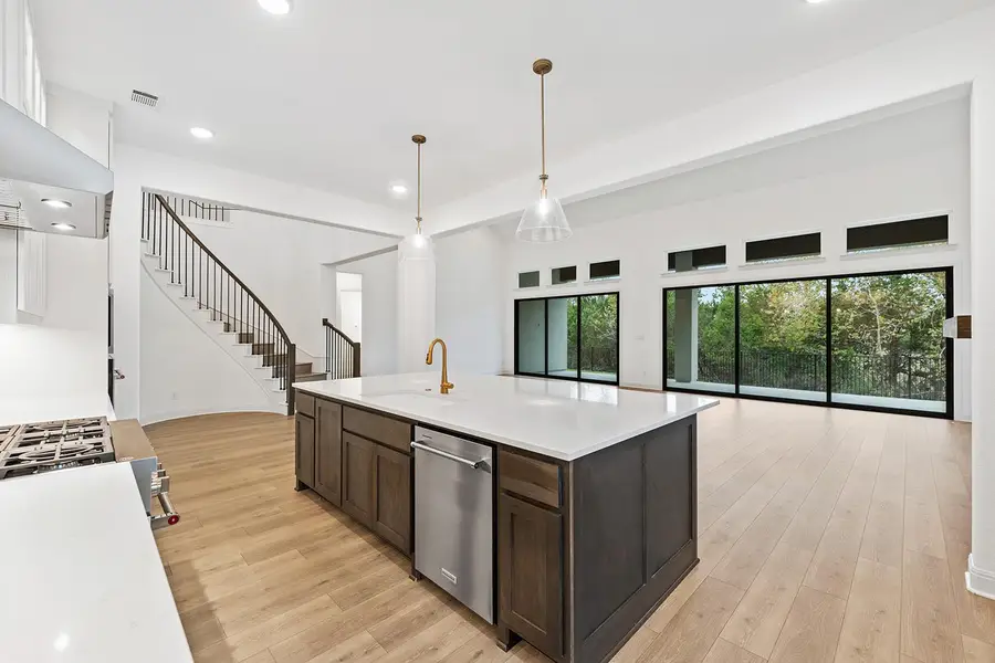 2102 Crimson Sunset Dr, Georgetown, TX 78628 - Image #3