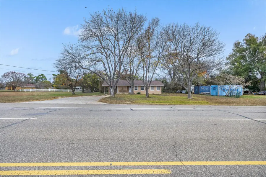 8850 N Highway 77 Highway, Lexington, TX 78947 - Image #3