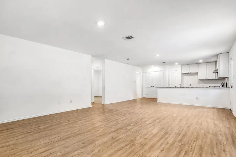 7102 Satellite Way, San Antonio, TX 78252 - #3