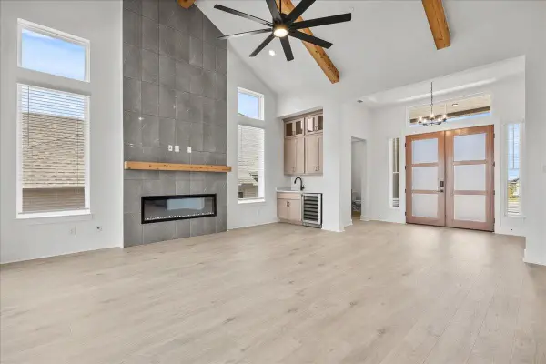 6421 San Juan Shoal Cv, Austin, TX 78738