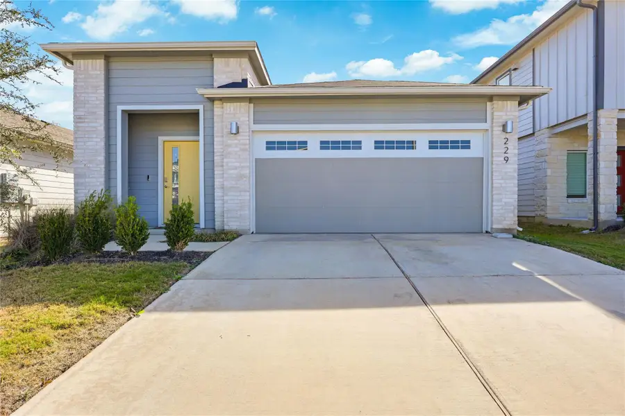 229 Fairfax Ave, San Marcos, TX 78666 - #2