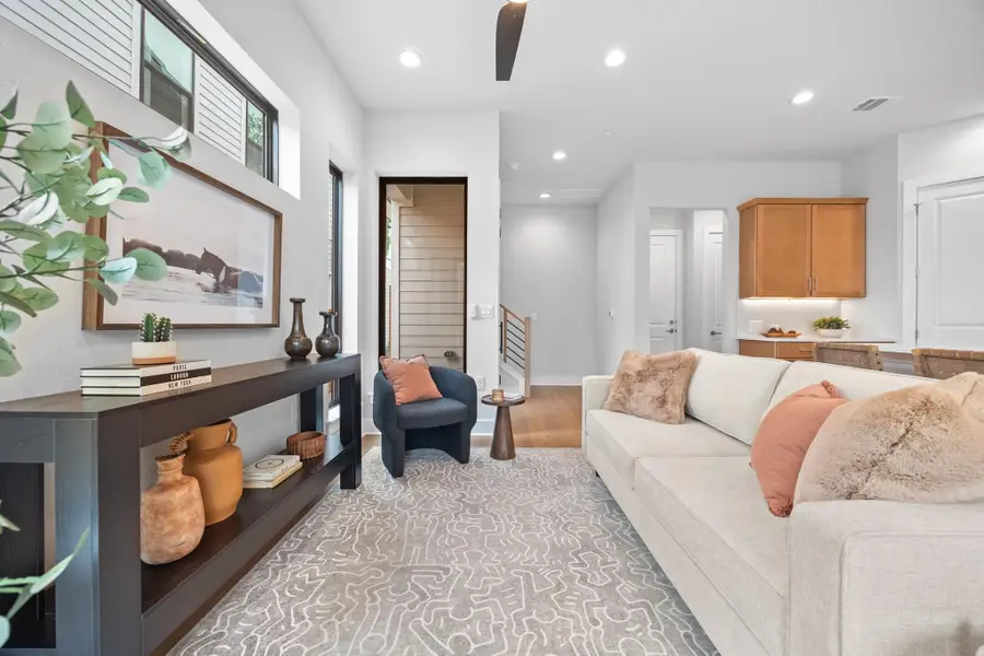 2707 Dulce Ln #14, Austin, TX 78704 - #2