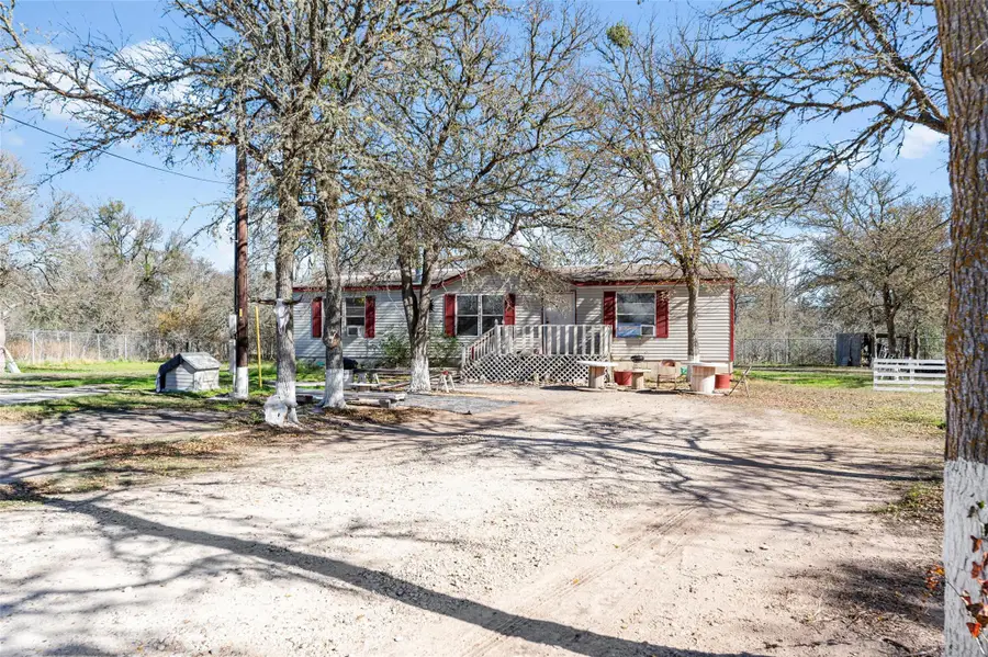 214 The Ranch Rd, Del Valle, TX 78617 - Image #2