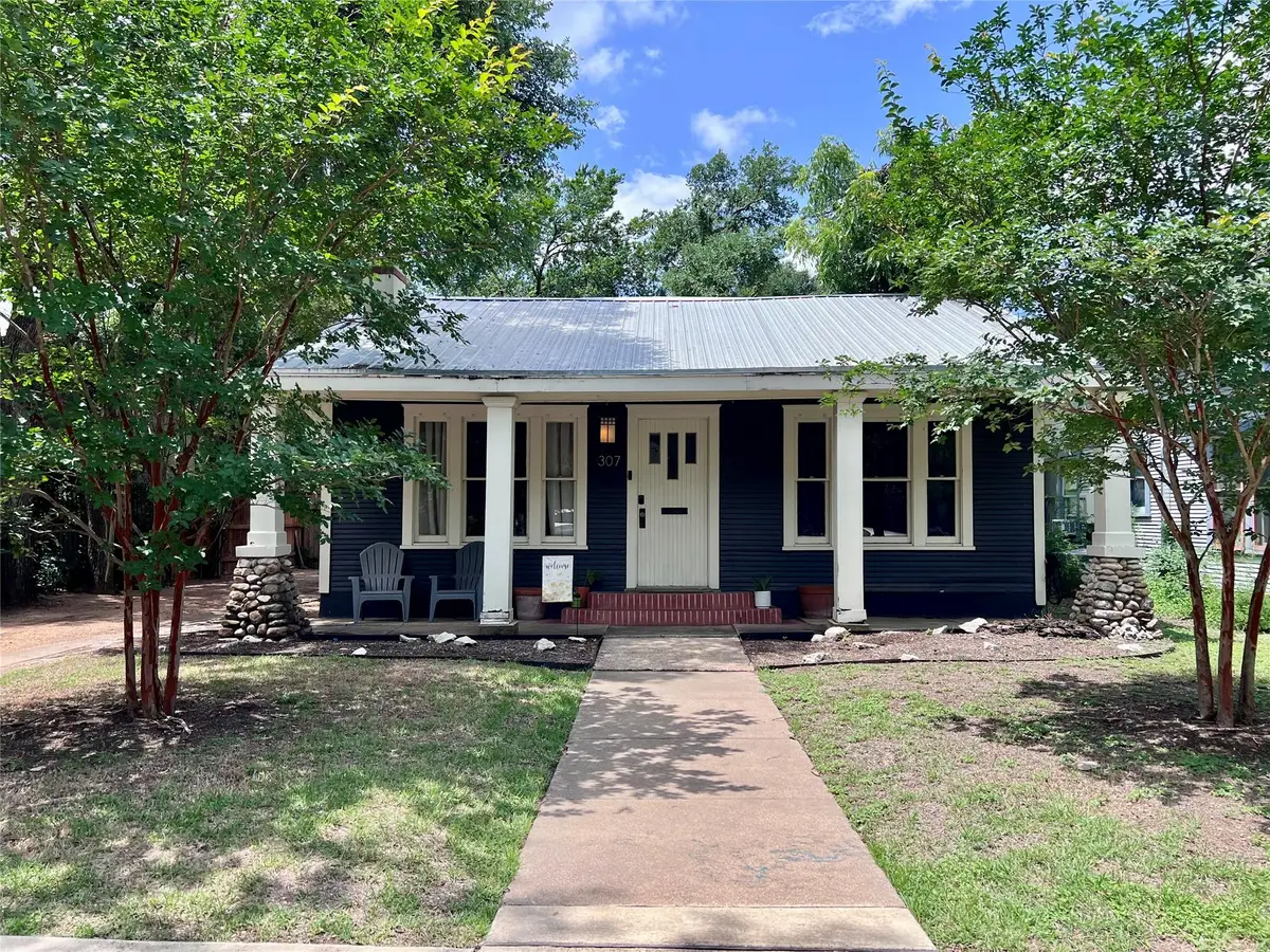 307 E 35th St #A, Austin, TX 78705 - #1