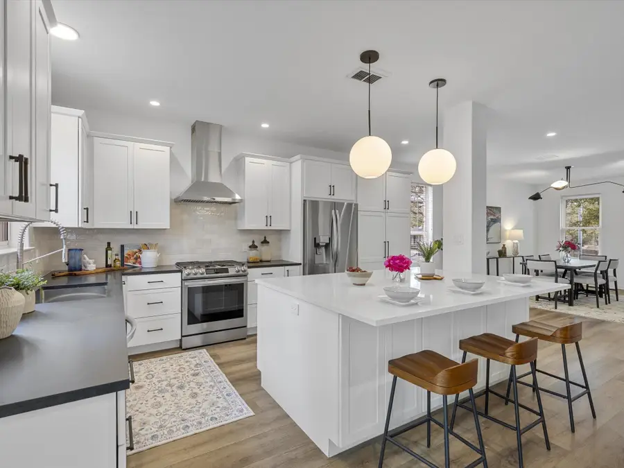 5948 Salcon Cliff Dr, Austin, TX 78749 - #2