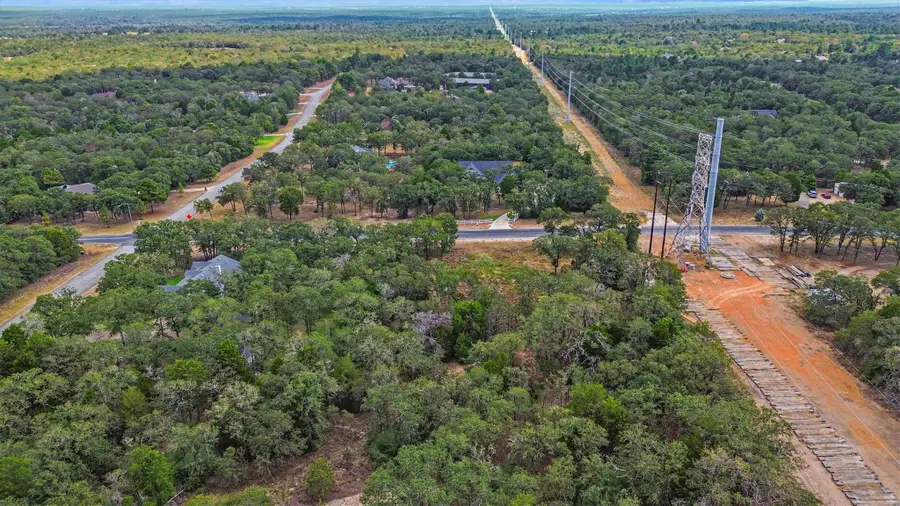 411 Arbors Cir, Elgin, TX 78621 - #2