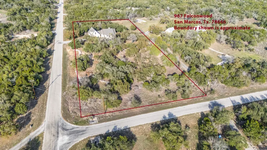 967 Falconwood Dr, San Marcos, TX 78666 - #2