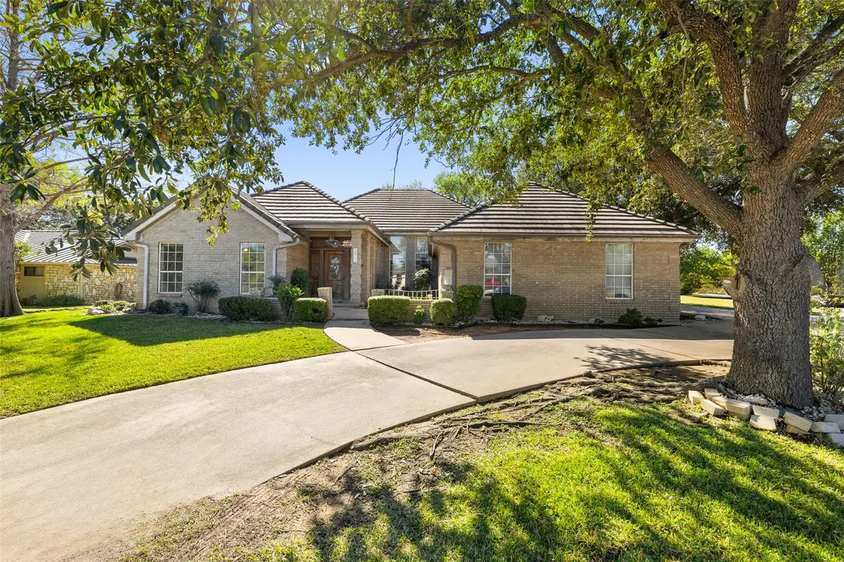 1322 Hi Cir N, Horseshoe Bay, TX 78657 - Image #1