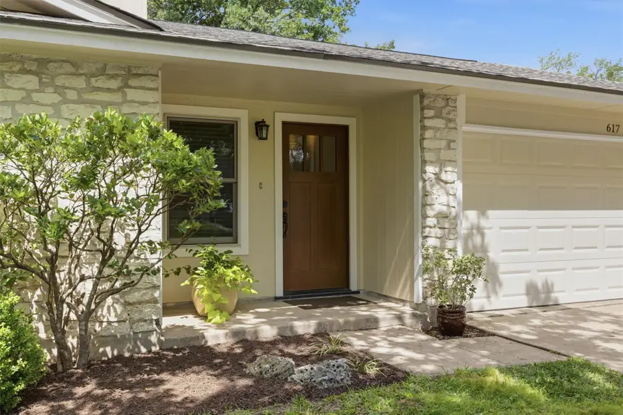 617 Blackberry Dr, Austin, TX 78745 - #3