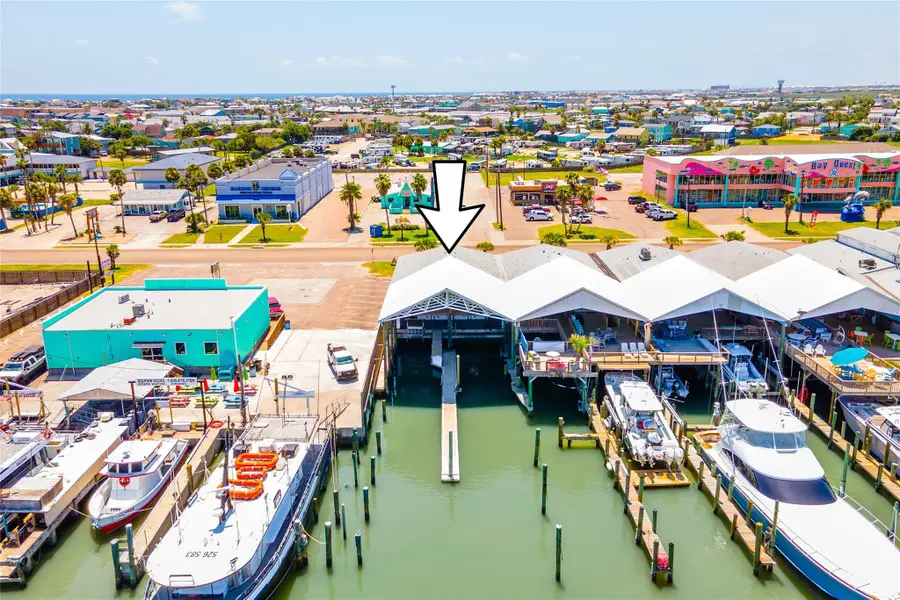 318 W Cotter Ave #2, Port Aransas, TX 78373 - #2