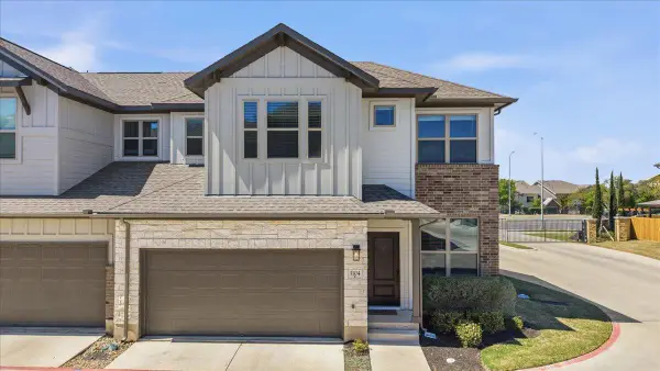 2500 Forest Creek Dr #1104, Round Rock, TX 78665