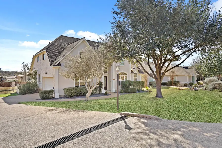 910 Vanguard St, Austin, TX 78734 - Image #2