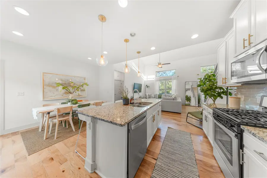 808 Cottage Bank Trl #14, Austin, TX 78748 - Image #3