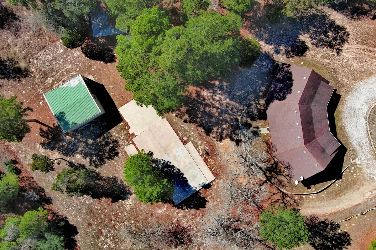 129 Country Air Dr, Bastrop, TX 78602 - #1