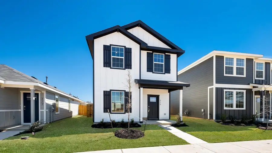 312 Santo Domingo Rd, Bastrop, TX 78602 - #2