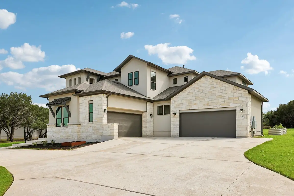 216 Spence Ln, Liberty Hill, TX 78642 - #1