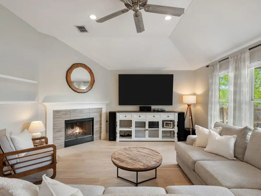 608 Ranier Ln, Round Rock, TX 78665 - #2