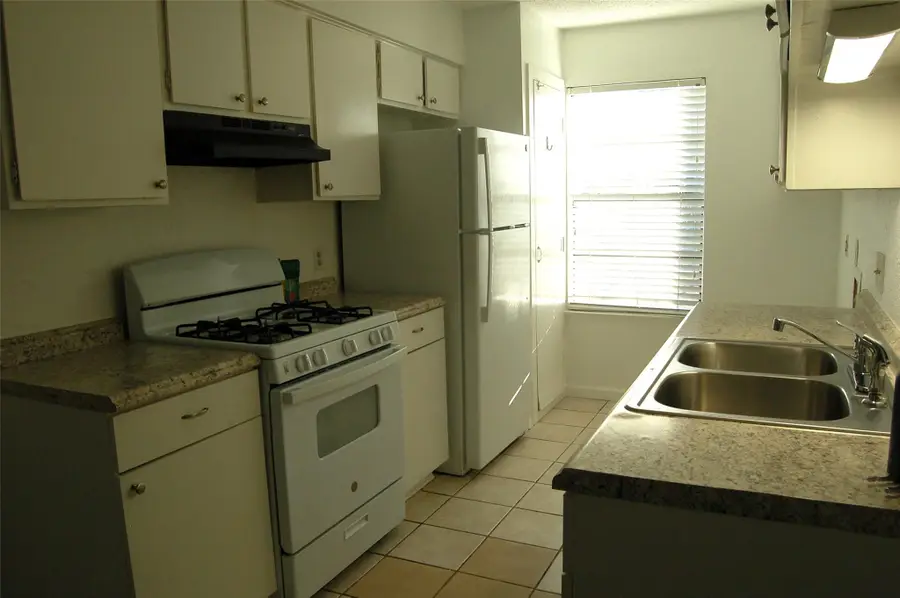 1428 W Braker Ln, Austin, TX 78758 - Image #3