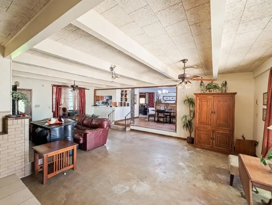 9262 N Highway 77, Lexington, TX 78947 - #2