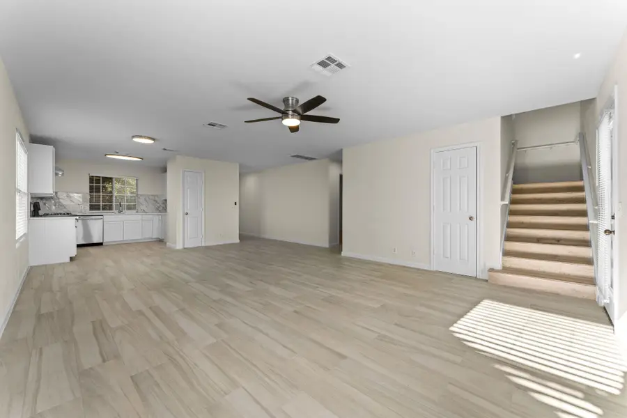 114 Mist Flower Dr, Northeast Travis, TX 78660 - #3