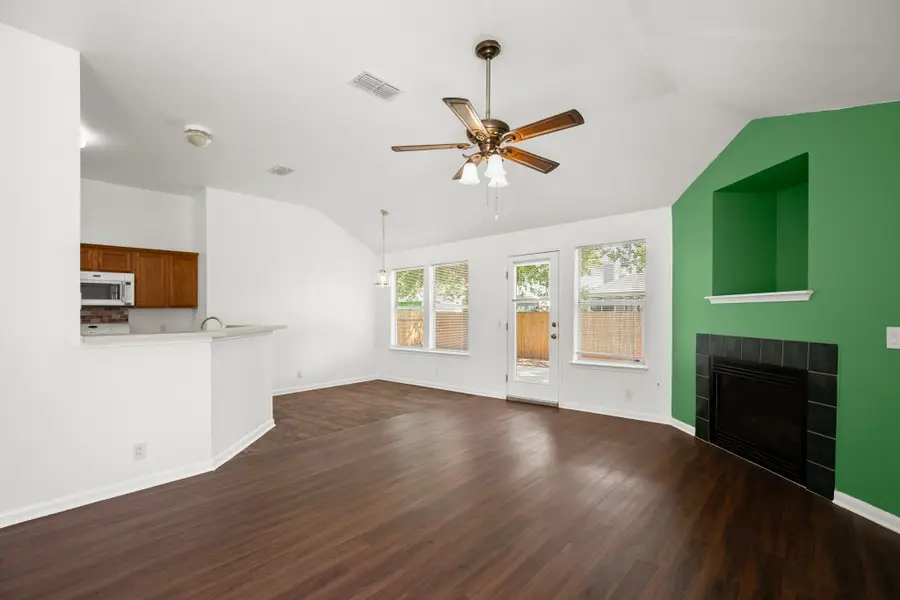 14608 Menifee St, Austin, TX 78725 - Image #2