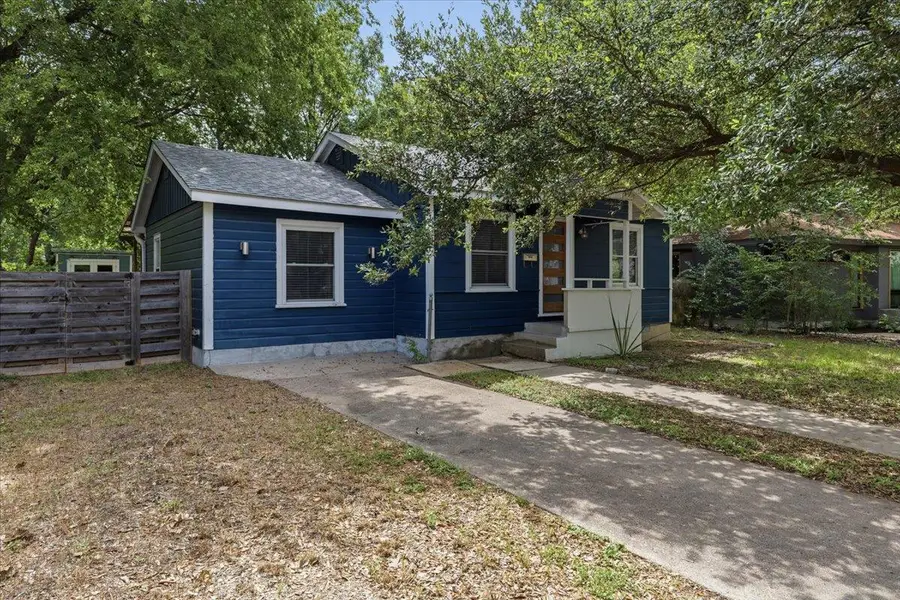 5705 Duval St, Austin, TX 78752 - #3