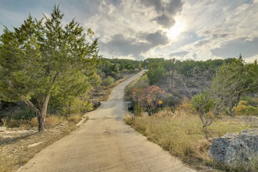 10837 Deer Canyon Rd, Jonestown, TX 78645 - #2