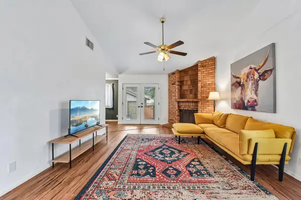 1413 W Braker Ln, Austin, TX 78758