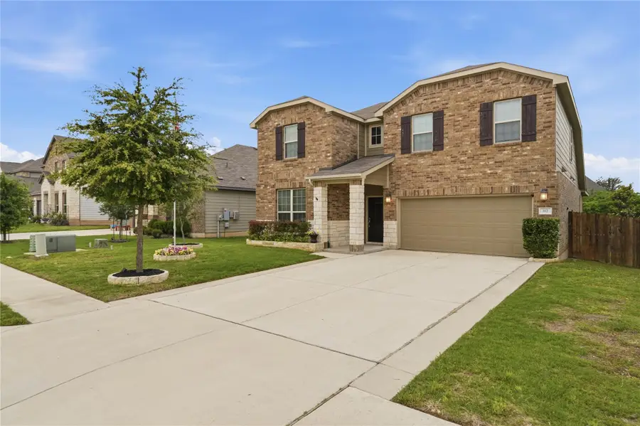 167 Limonite Ln, Liberty Hill, TX 78642 - #2