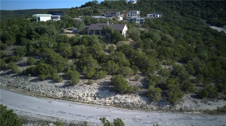 8523 Bronco Ln, Lago Vista, TX 78645 - Image #2