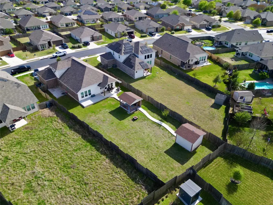 309 Baxendale St, Hutto, TX 78634 - #3