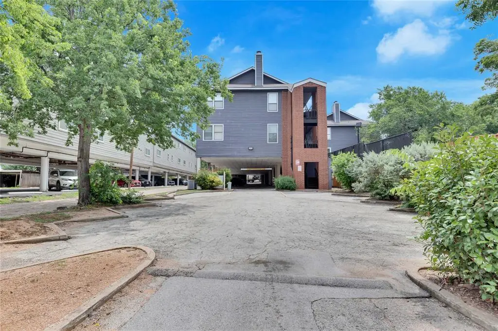 2804 Rio Grande St #201, Austin, TX 78705 - #1