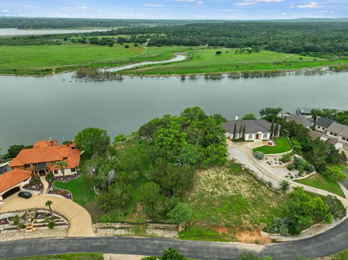 343 Harbor Dr, Spicewood, TX 78669 - #1