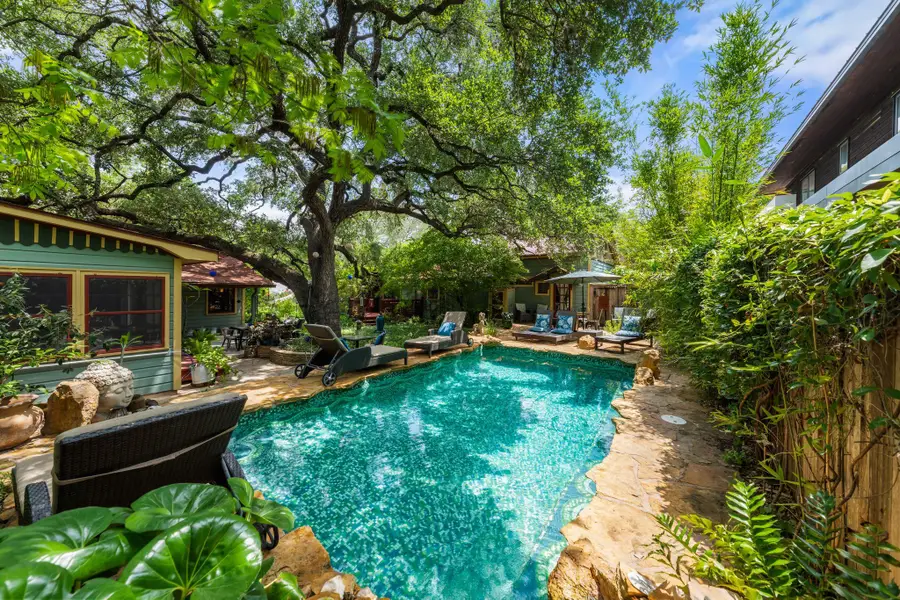221 Park Ln, Austin, TX 78704 - Image #3