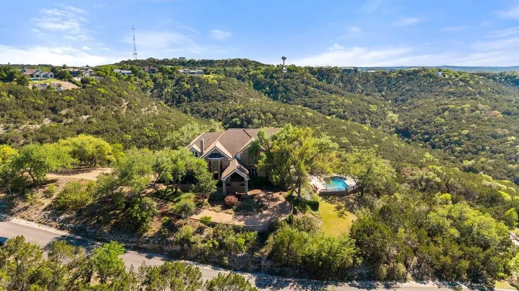 17 Cicero Ln, Austin, TX 78746 - #1