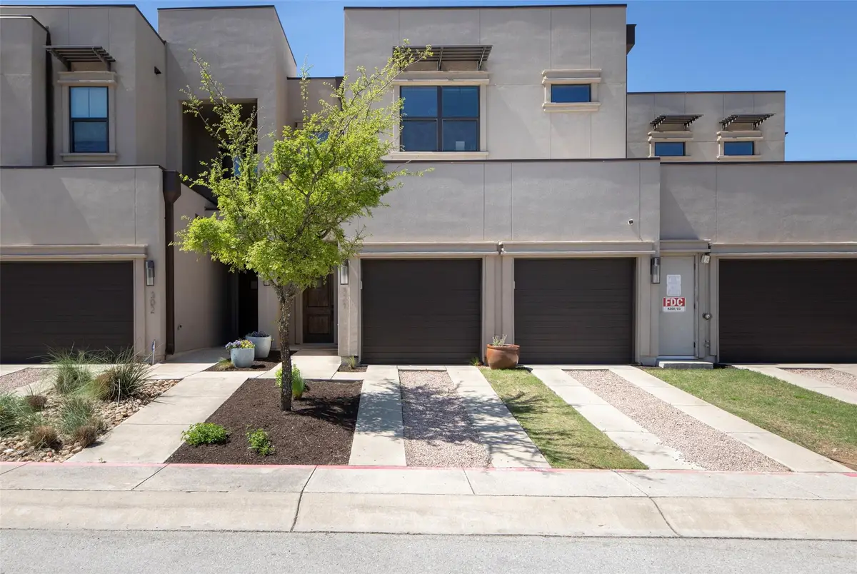 8200 Southwest Pkwy #321, Austin, TX 78735 - Image #1