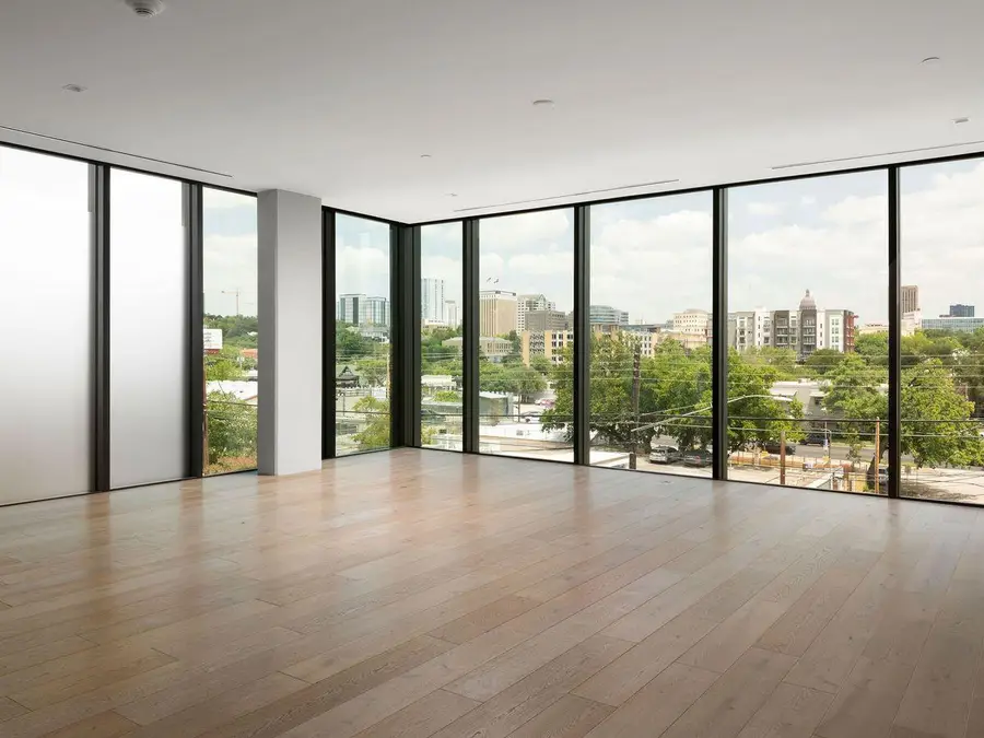 1006 Baylor St #304, Austin, TX 78703 - #3