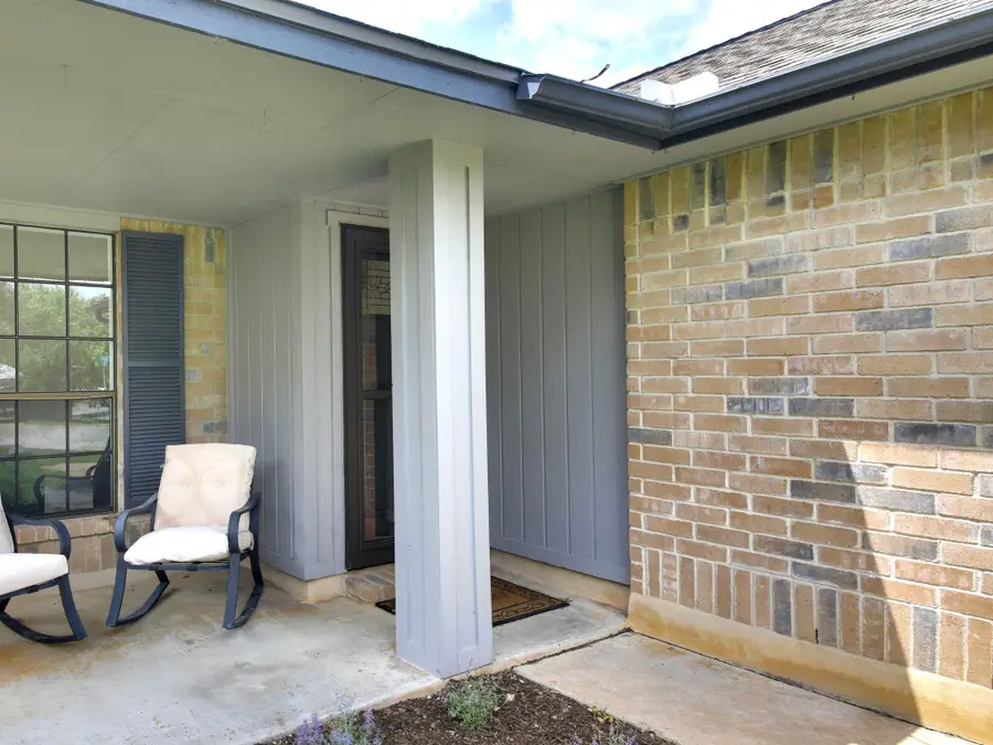 603 Saunders Dr, Round Rock, TX 78664 - #2