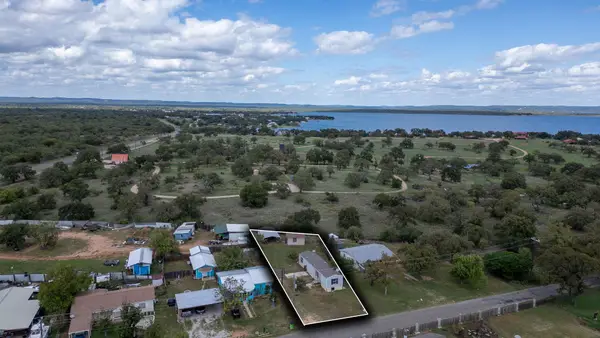 317 Pebble Dr, Buchanan Dam, TX 78609