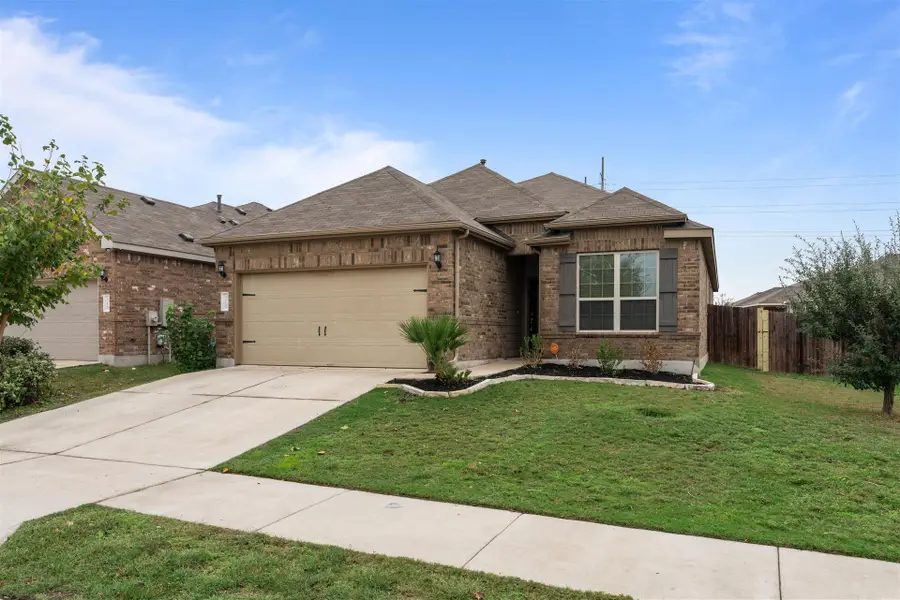 320 Cyril Dr, Hutto, TX 78634 - Image #2