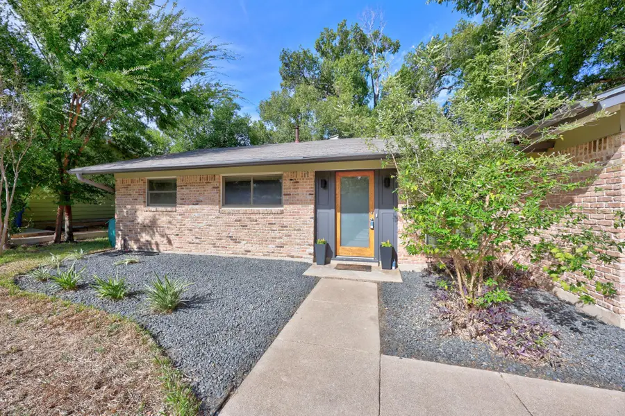 2704 Nottingham Ln, Austin, TX 78704 - #2