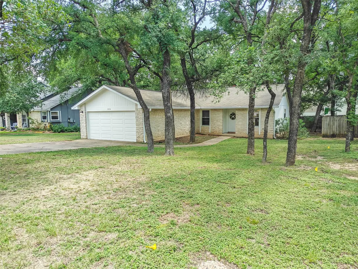 306 Lakeway Dr, Georgetown, TX 78628 - #1