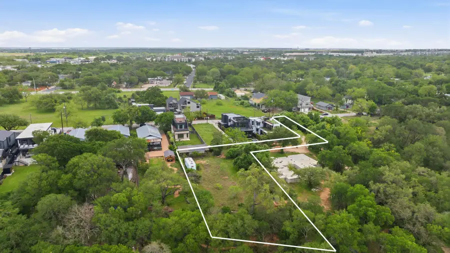 416 Kemp St, Austin, TX 78741 - #2