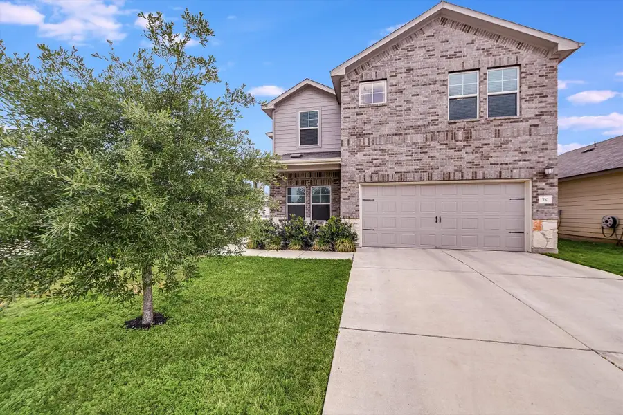 510 Mossy Rock Dr, Hutto, TX 78634 - #2