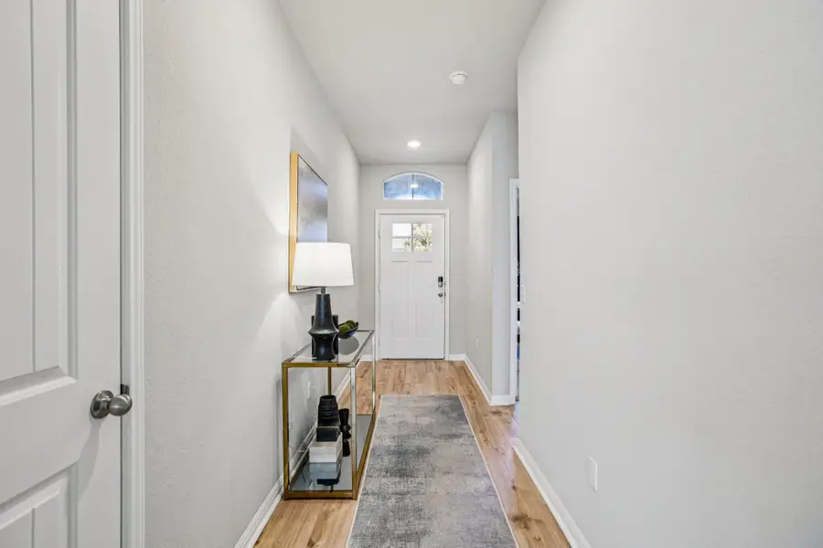 208 Royal Palm Way, Leander, TX 78641 - Image #3