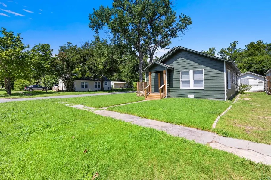 1020 S 23rd St, Temple, TX 76504 - Image #3