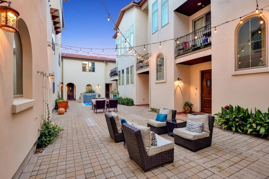 2207 Pasadena Dr #1, Austin, TX 78757 - #2