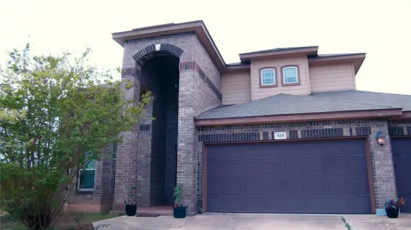 818 Dewitt Dr, San Marcos, TX 78666